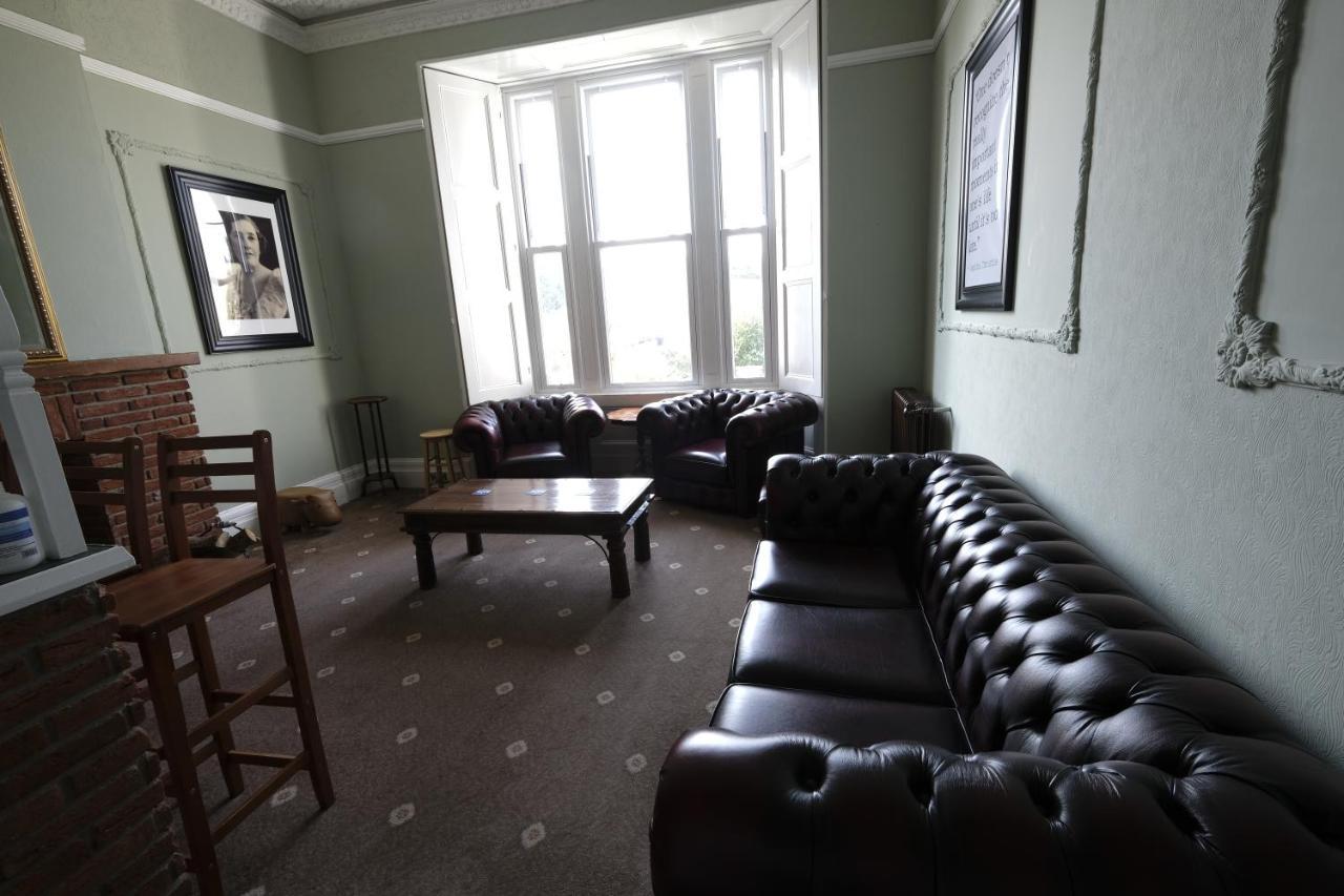 Heathcliff House B&B Exclusively For Adults Free Large Carpark Torquay Exteriér fotografie