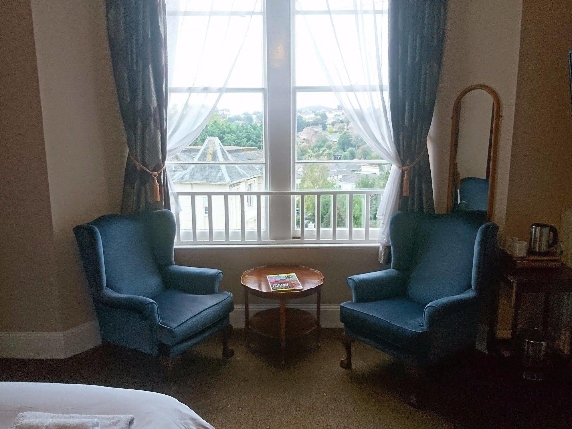 Heathcliff House B&B Exclusively For Adults Free Large Carpark Torquay Exteriér fotografie